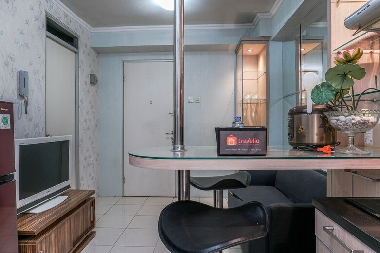 Minimalist Emerald 2br Apartment At Gading Nias Residences