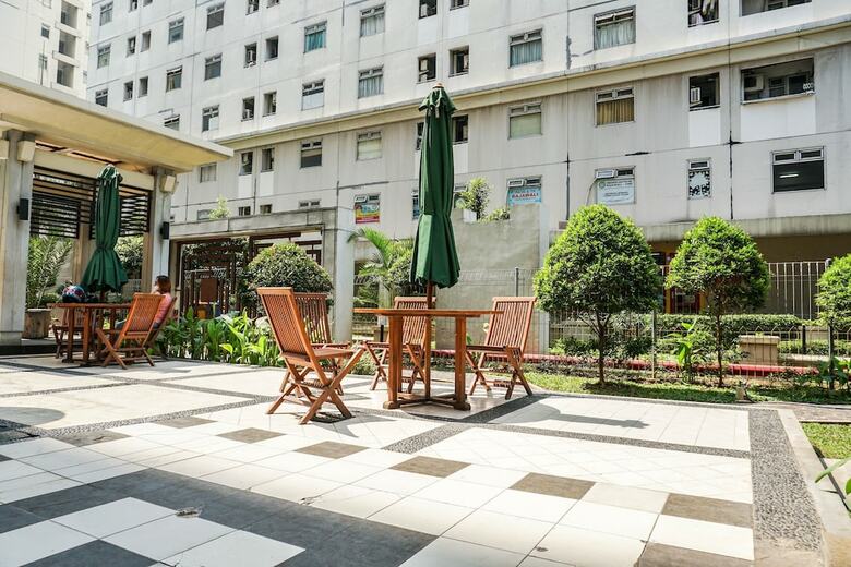 Minimalist Emerald 2br Apartment At Gading Nias Residences