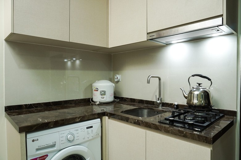 Best 1br With Sofa Bed Puri Mansion Apartment