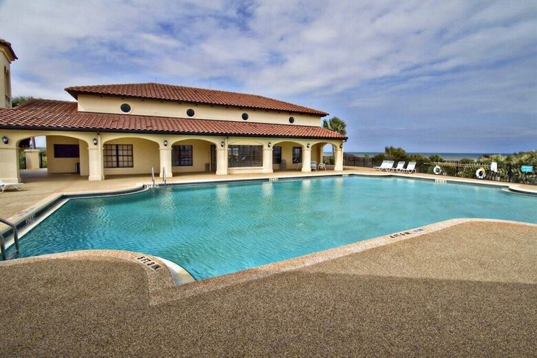 Surf Club Ii, Unit 714