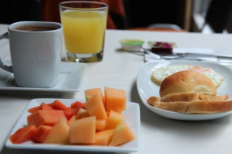 Hotel Castellana 100