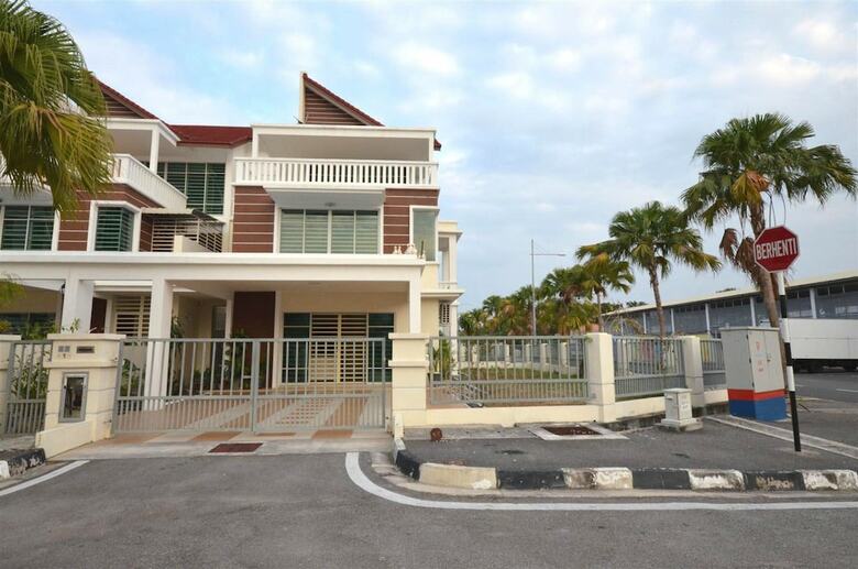 Hotel Felicia Home