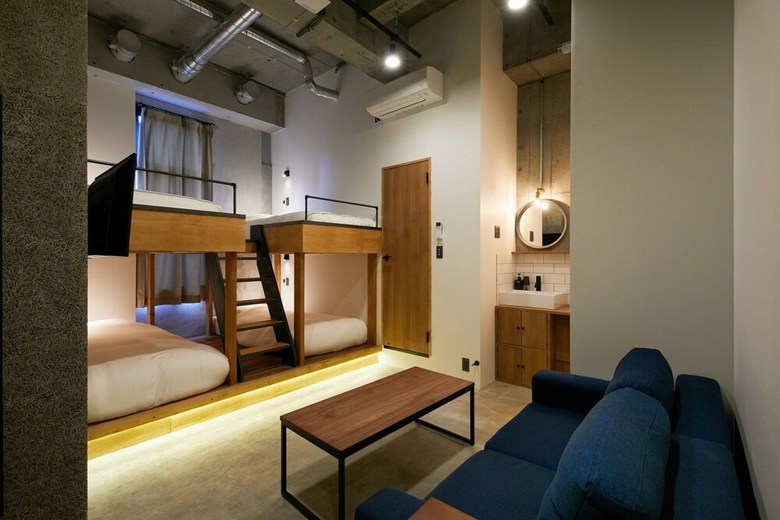 Mizuka Nakasu 7 - Unmanned Hotel -