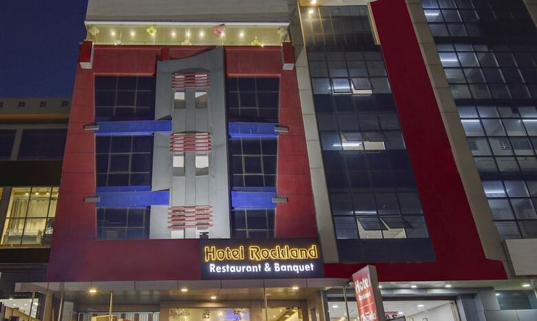 Treebo Trend Hotel Rockland & Restaurant