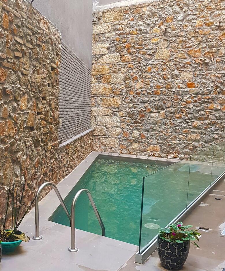 Hotel Art Suites Korai