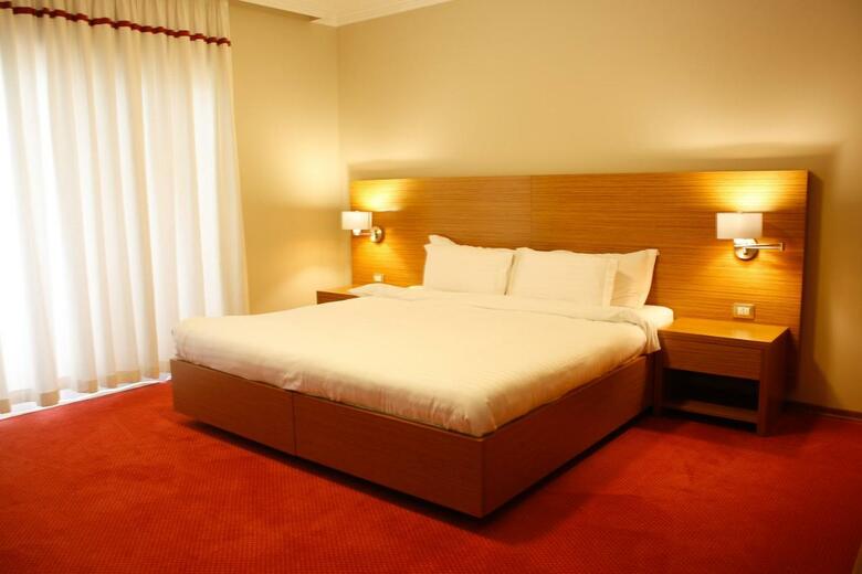 Hotel Jaroal