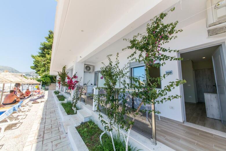 Hotel Jaroal