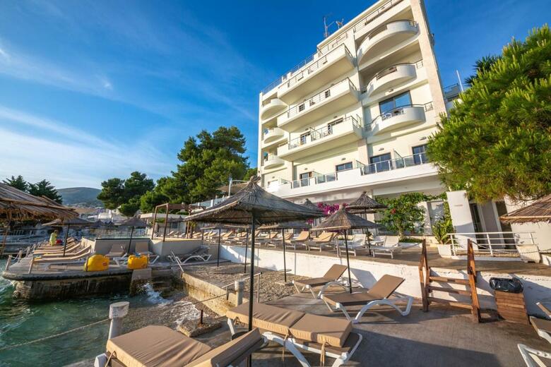 Hotel Jaroal