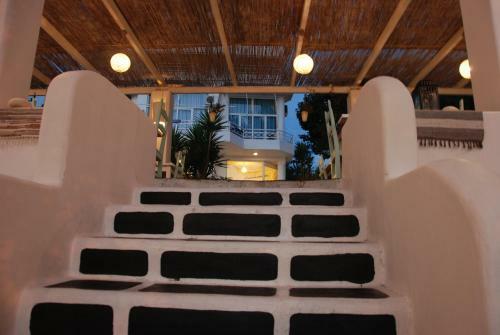 Saranda Hotel