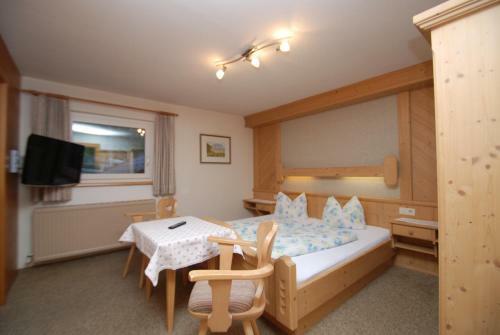 Apartamento Ferienwohnung Pension Tirol