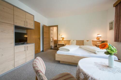 Apartamento Ferienwohnung Pension Tirol