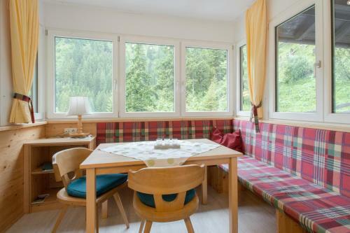 Apartamento Ferienwohnung Pension Tirol