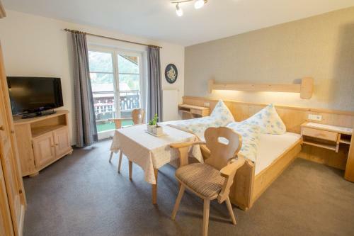 Apartamento Ferienwohnung Pension Tirol