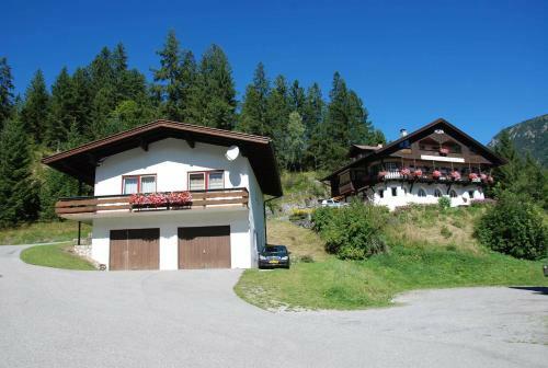 Apartamento Ferienwohnung Pension Tirol