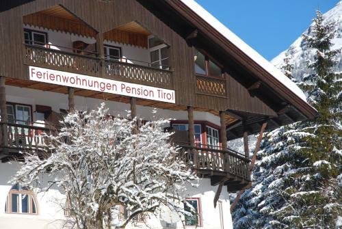 Apartamento Ferienwohnung Pension Tirol