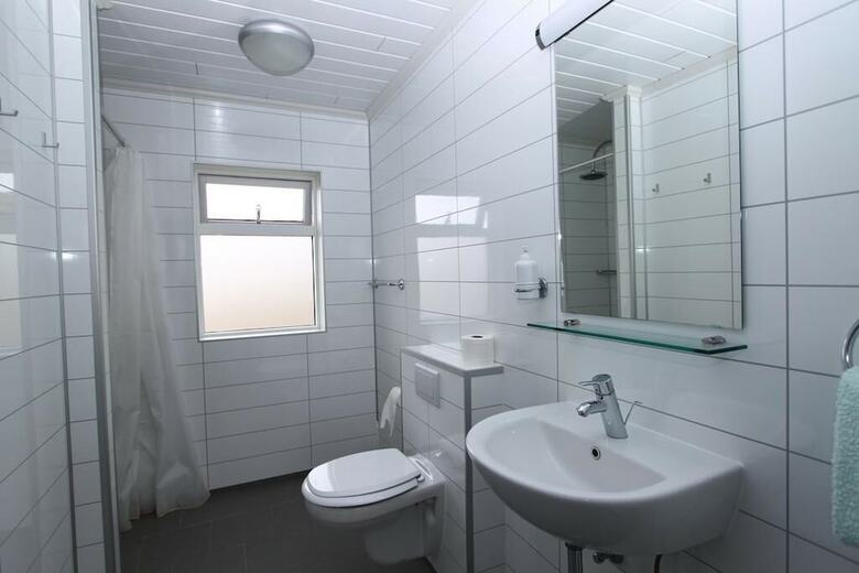 Hotel Guesthouse Steind�rsstadir