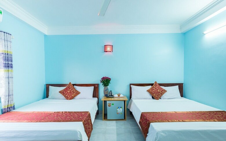 Phoenix Flower Hotel