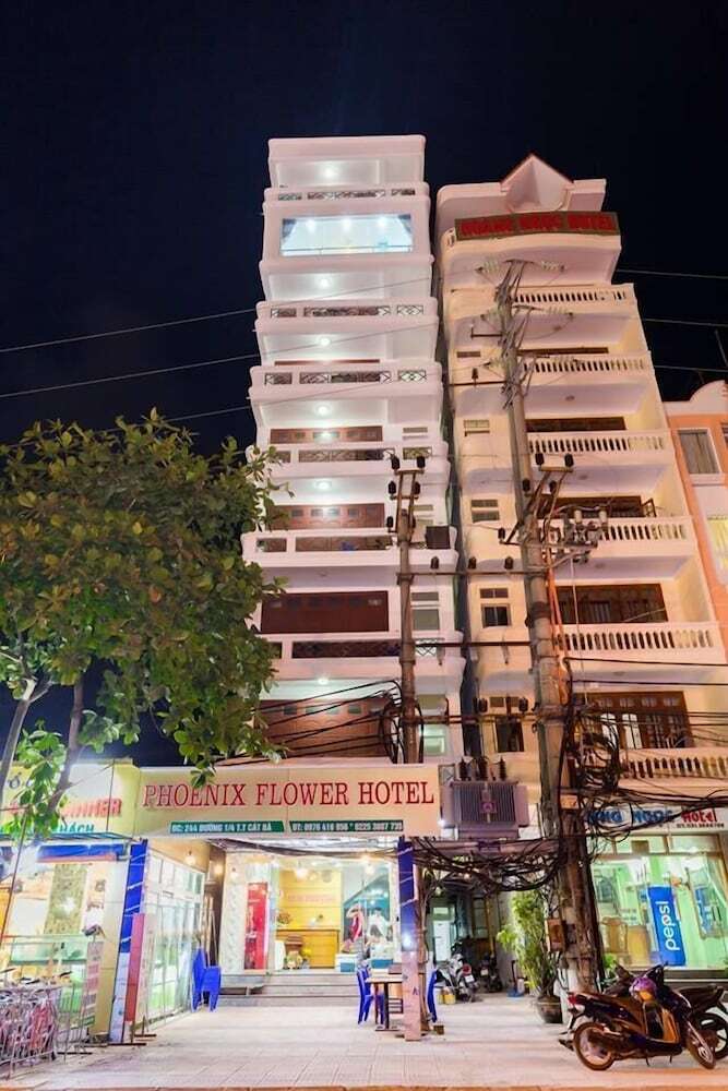 Phoenix Flower Hotel