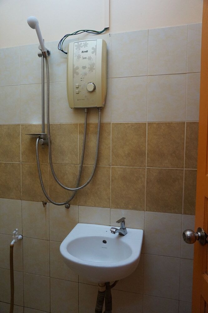 Hotel Bajet Gaya Warisan
