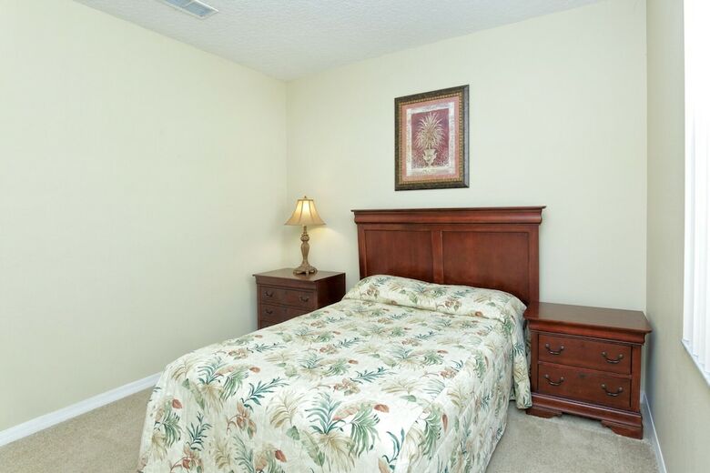 Villa Modest & Comfortable Gated Home W/ Pool
