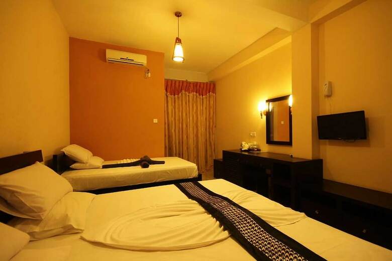 Sanoreech Hotel