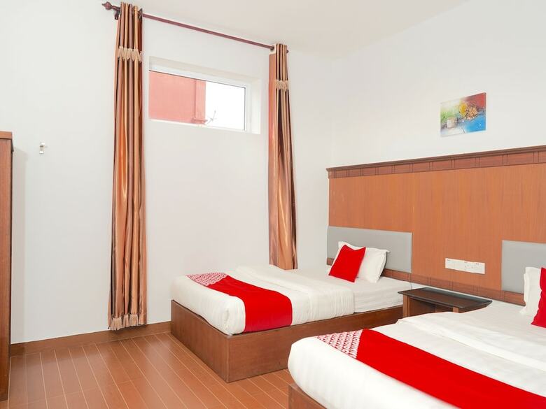 Hotel Oyo 89457 682 Lodge