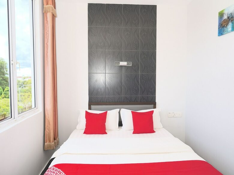 Hotel Oyo 89457 682 Lodge