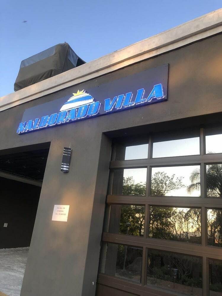 Hotel Naldorado Executive Villa