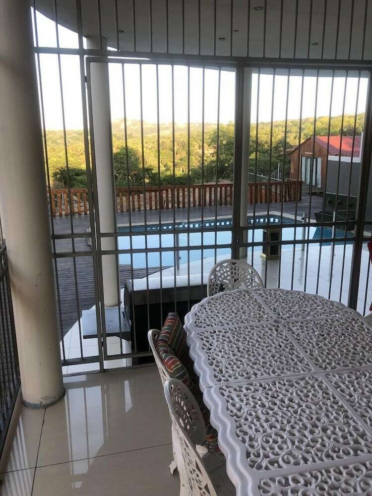 Hotel Naldorado Executive Villa