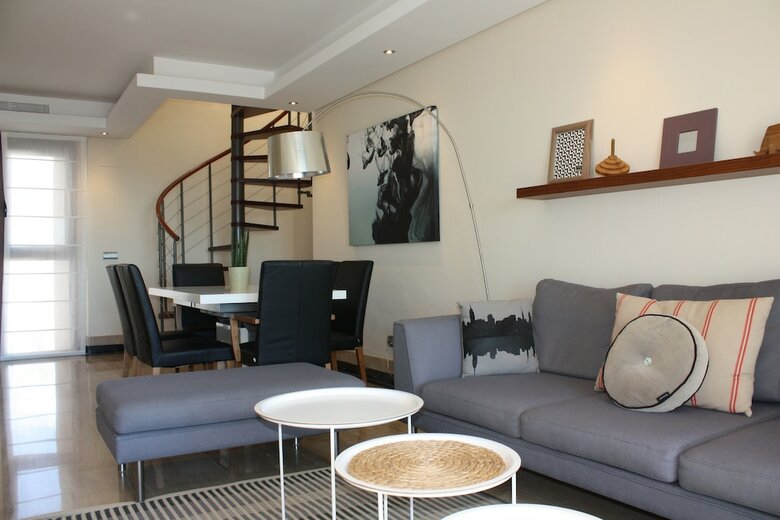 Apartamentos First Line Penthouse With Private Pool