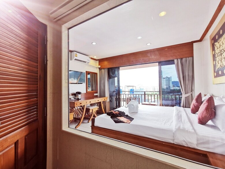 Az Hotel Patong Phuket