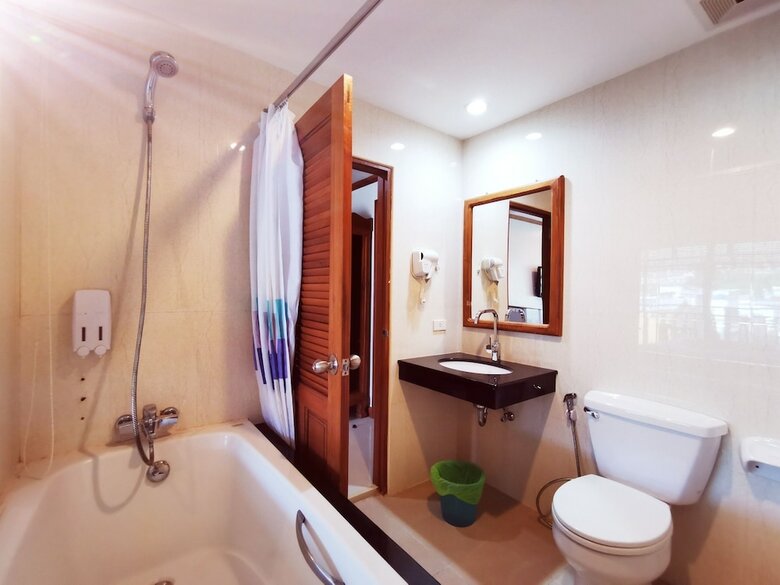 Az Hotel Patong Phuket