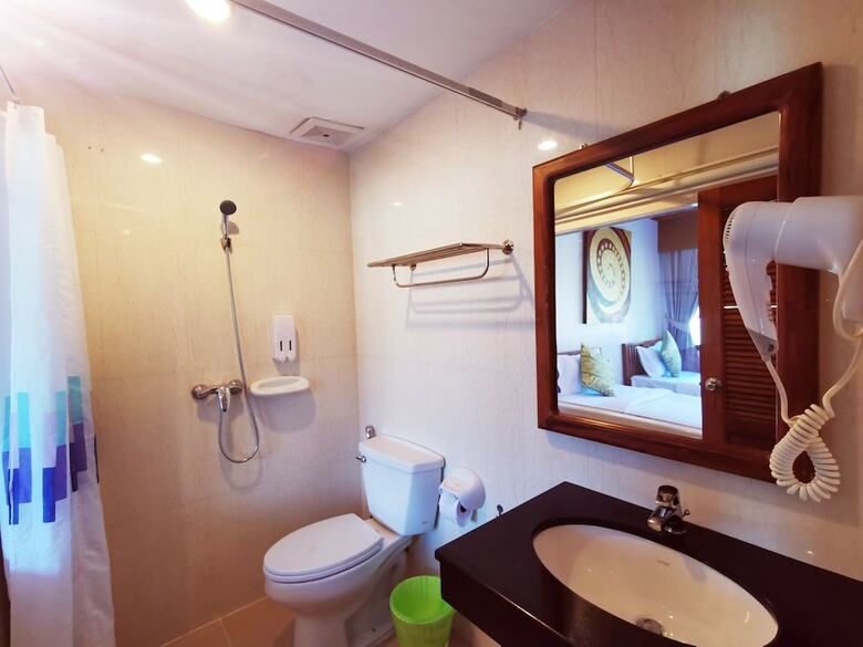 Az Hotel Patong Phuket