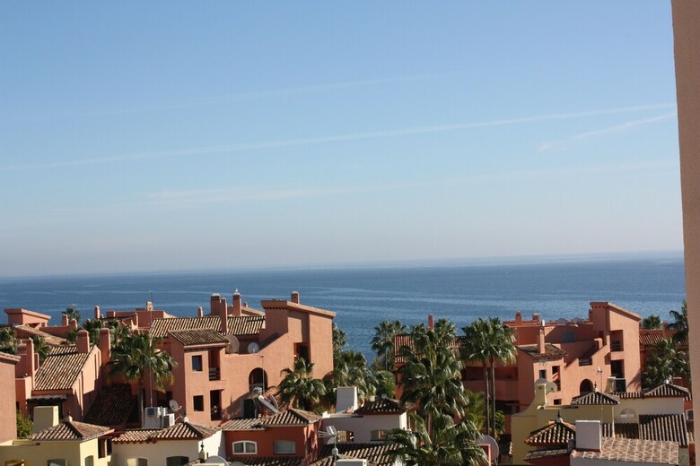 3 Bedroom Apartment With Private Pool