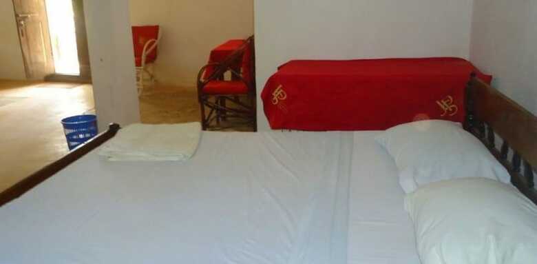 Hostal Dudu Villas N Cottages