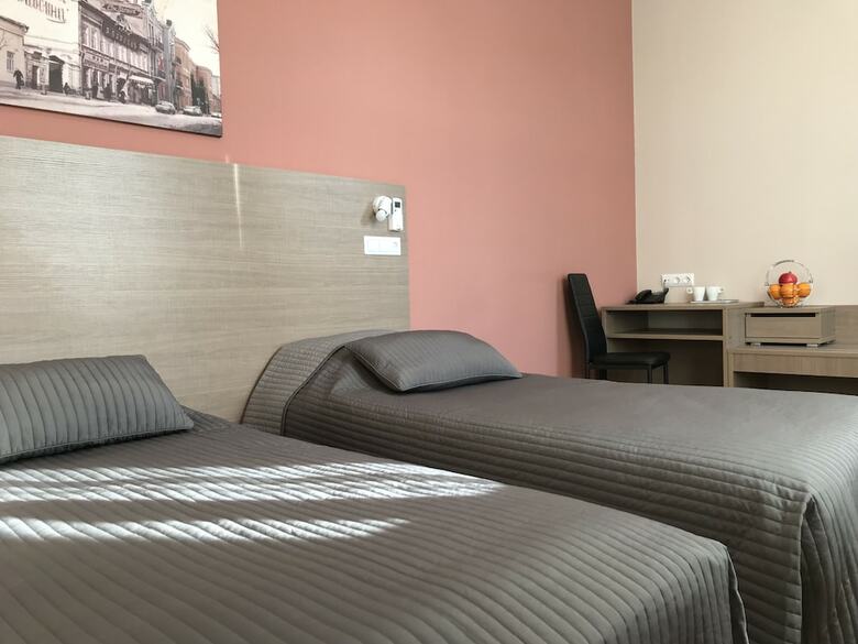 Furor Hotel