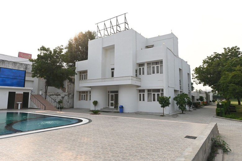Hotel Rajshree Resort