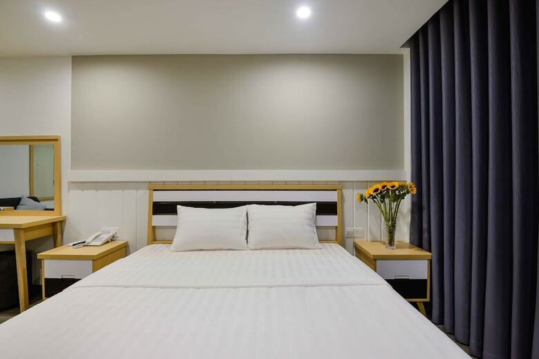 Warm Ways Hotel