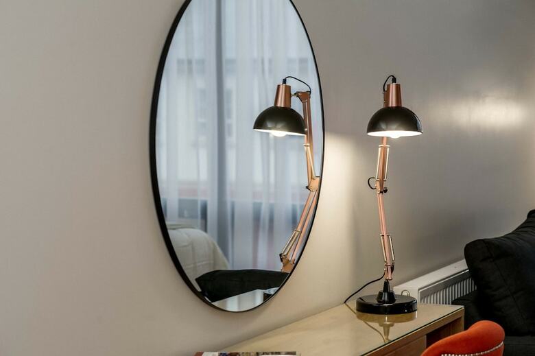Apartamentos The James Suites