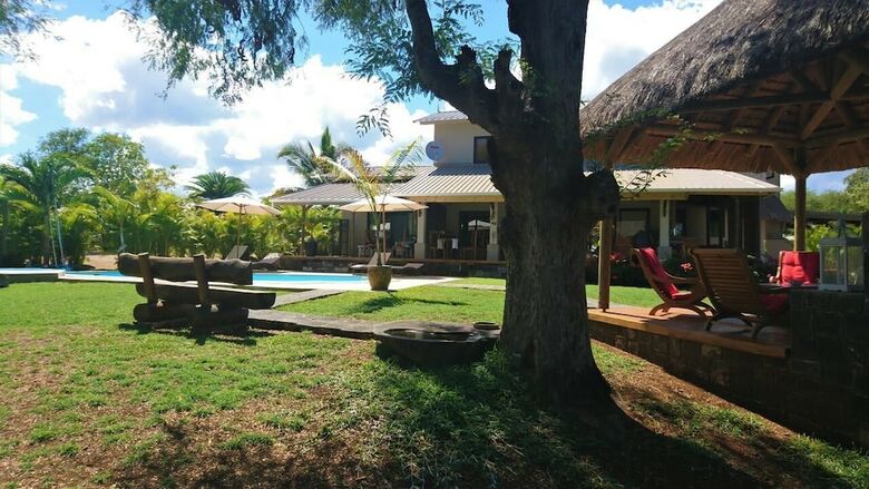 Hotel Sweet Island