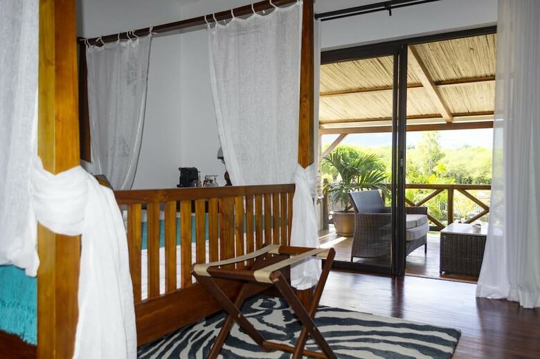 Hotel Sweet Island