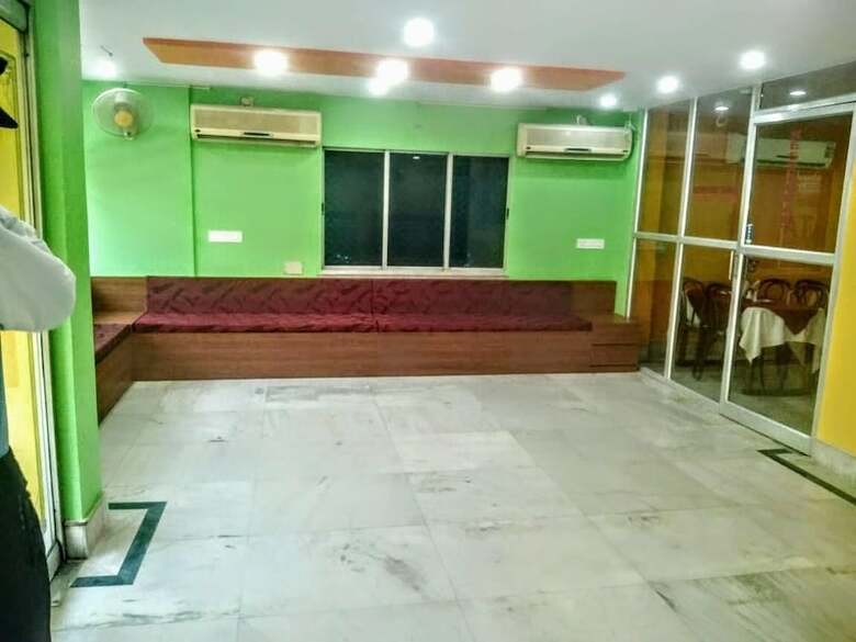 Janata Hotel & Restaurant