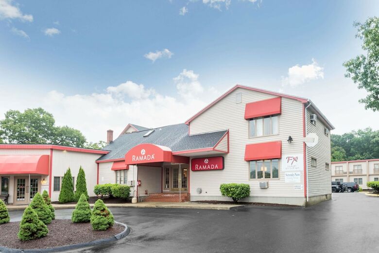 Hotel Ramada By Wyndham Groton