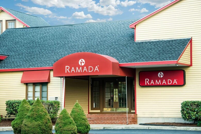 Hotel Ramada By Wyndham Groton