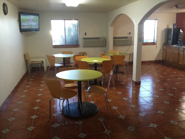 Hotel Super 8 By Wyndham Las Cruces/white Sands Area
