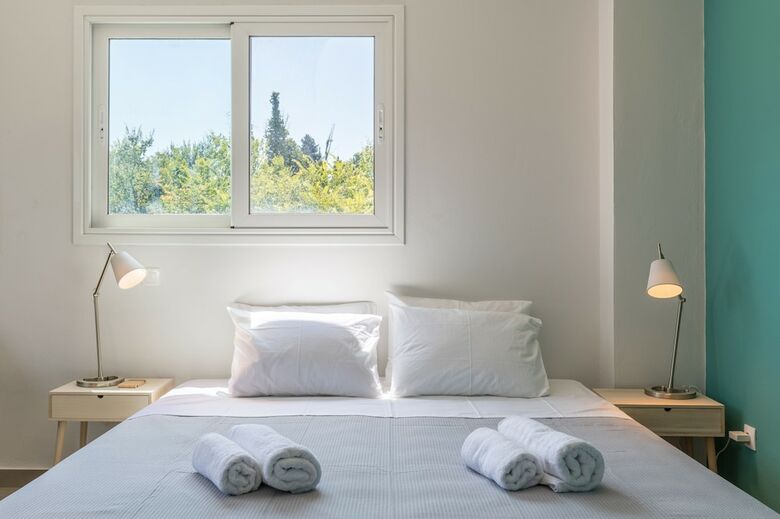Hostal Local Hostel & Suites