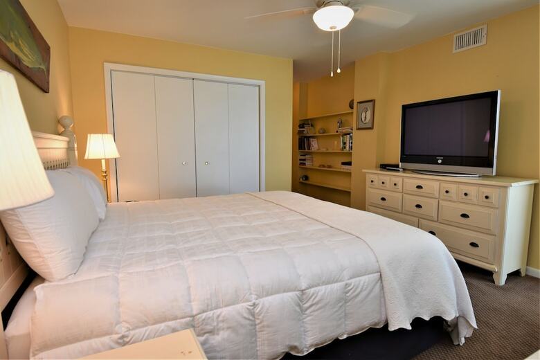 Edgewater West 53 By Bender Vacation Rentals