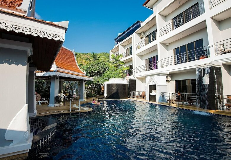 Hotel Sharaya Karon Resort