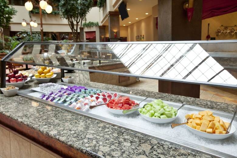 Hotel Embassy Suites Lincoln