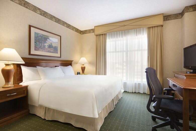 Hotel Embassy Suites Lincoln
